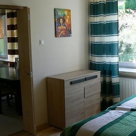 Lägenhet Wama Nowa Wies (Pruszkow)